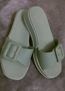 Green Buckle Platform Slides soal inches 1.5
