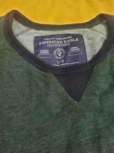 American Eagle Green Sweatshirt