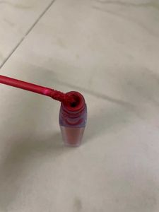 💄 Matte Liquid Lipstick – Passionate Red Shade#1
