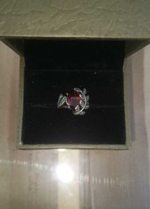 ANTIQUE RUBY STONNED RING