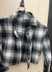 Cropped Shirt