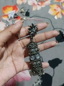 earings