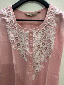 Women&#39;s Sleeveless Kurta