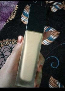 Swiss Beauty Studio Finish Foundation