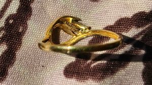 Elegant pure  Gold Ring 18k with hall mark