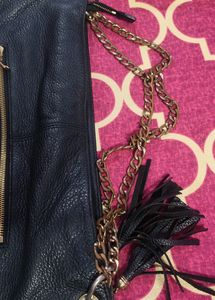 Am Selling My Used Sisley Branded Handbags