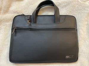 Versatile Black Laptop Bag