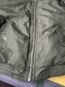 you want to buy this jacket ? Bht Hi Achi Quality