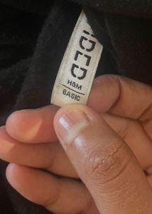 H&amp;M Black Cropped Zip Hoodie