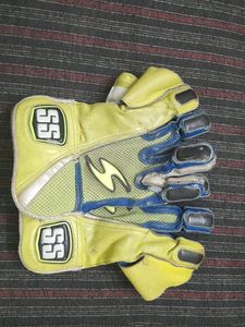 Original SS Keeping Gloves Free Leather Ball