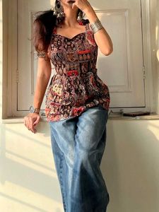 Padded Navratri Kurti