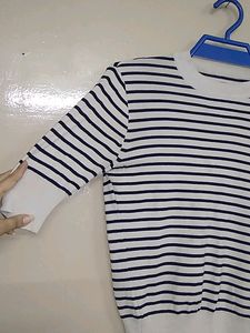 Women Striped Round Neck Top