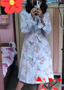 Dresses (LOOT OFFER🎉🎊)