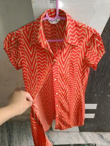 Girls Shrug