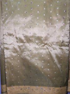 New Banarasi Elegant Gold Tone Saree