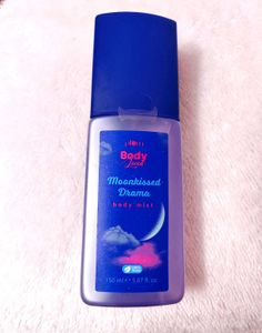 Plum BodyLovin&#39; Moonkissed Drama body  mist(Parfum
