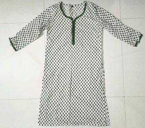4 Kurties Set