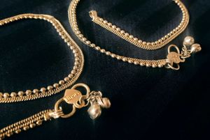 Elegant silver Anklets