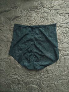 Black Seamless Briefs