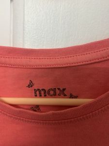 Coral Graphic T-Shirt
