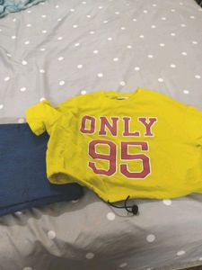 ONLY Graphic Tee - Bright Yellow