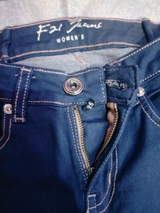 F21 Women Slim Jeans
