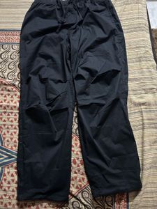 Brand New Black Topten Trackpants ( UNISEX )