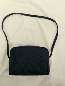 Gucci mini sling