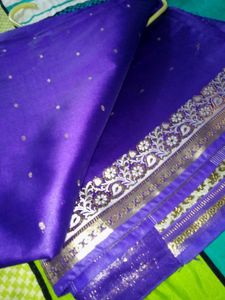 Elegant Purple & Gold Floral Border Saree