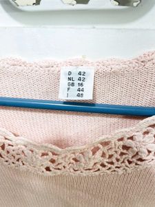 🎀Pink Crocheted Trim Top