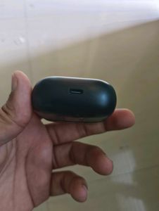 boat Earbuds Only case like new