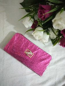 👛Pink Purse with Design👛