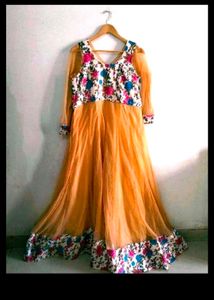 New Year 💥 Offer 💙❤️🧡💛🤍Gown