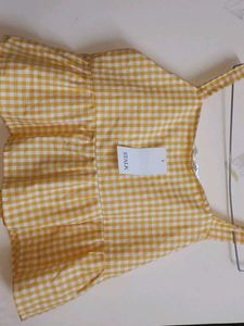Gingham Tie-Front Crop Top