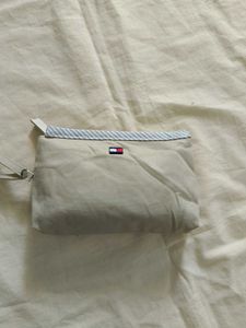 Tommy Hilfiger Pouch