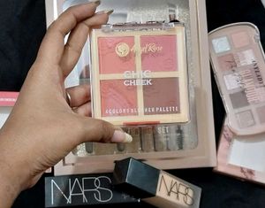 Makeup Combo 🥳