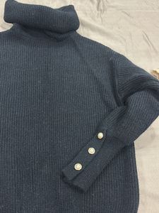 Black high neck woollen sweater