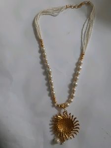 PEARL gold Necklace