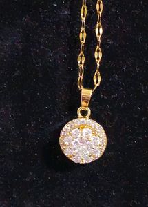 Anti-tarnish Rotating Pendant With Chain
