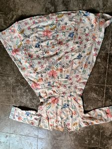 Women Floral Print Straight Kurta