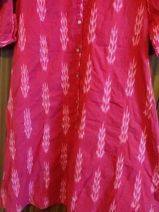 Reddish Pink Button-Down Kurti