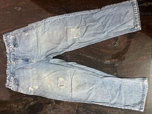 Baggy Ripped Jean