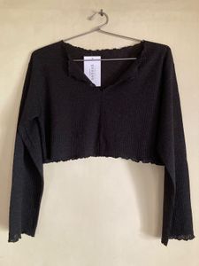 KOREAN TOP