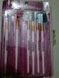 Makeup Brush Set &amp; Pouch