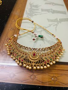 Gorgeous Necklace Set