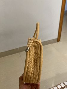 Cute Straw Handbag/ beach bag