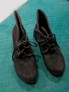 Black Ankle Boots