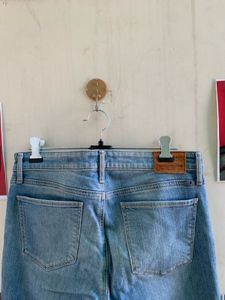 Premium LUCKY BRAND Distressed Denim Jeans