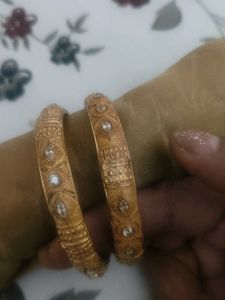 Vintage Gold Tone Kangan  Set Anti tarnish