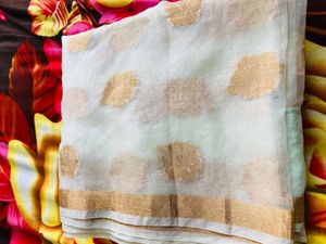 Elegant White Saree